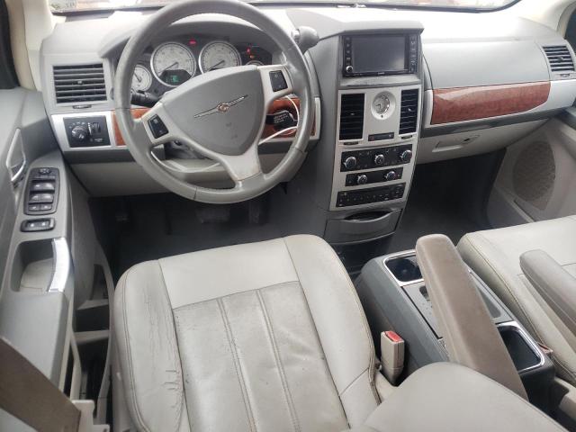 Photo 8 from auction – 2008 CHRYSLER TOWN & COU with VIN 2A8HR54P08R836933