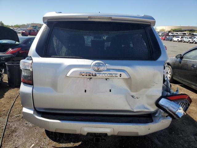 Photo 6 from auction – 2024 TOYOTA 4RUNNER SR with VIN JTEEU5JR0R5306499