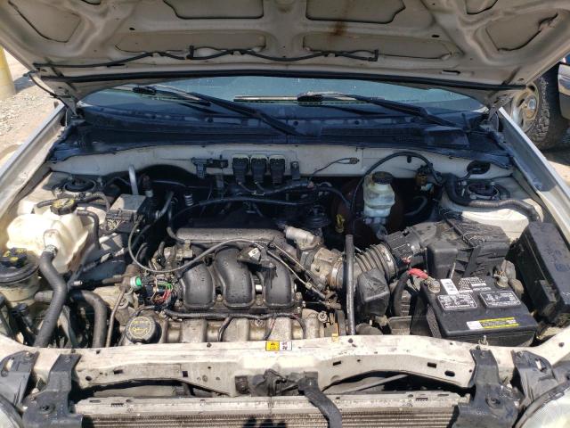 Photo 12 from auction – 2005 FORD ESCAPE LIM with VIN 1FMYU04175KB49703