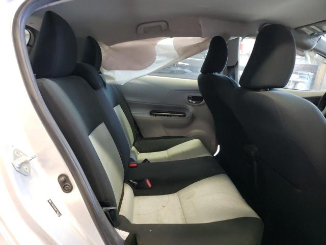 Photo 11 from auction – 2012 TOYOTA PRIUS C with VIN JTDKDTB32C1521404