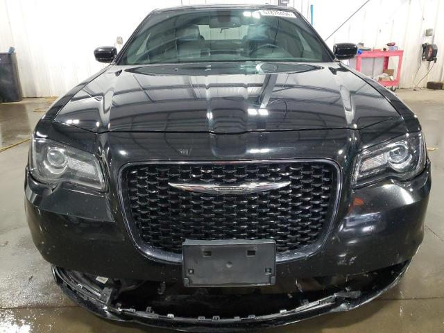 Photo 5 from auction – 2016 CHRYSLER 300 S with VIN 2C3CCAGG1GH191547