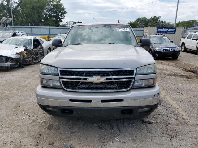 Photo 5 from auction – 2006 CHEVROLET SILVERADO with VIN 2GCEK13T261170871