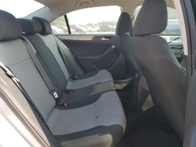 Photo 10 from auction – 2017 VOLKSWAGEN JETTA S with VIN 3VW2B7AJXHM355427