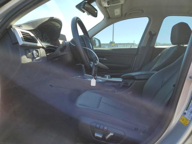 Photo 7 from auction – 2016 BMW 320 I with VIN WBA8E1G53GNT36361