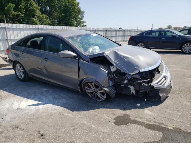Photo 4 from auction – 2014 HYUNDAI SONATA GLS with VIN 5NPEB4AC5EH921785