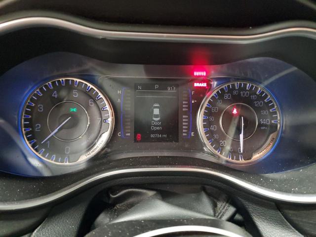 Photo 9 from auction – 2016 CHRYSLER 200 LIMITE with VIN 1C3CCCAG4GN121732