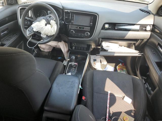 Photo 8 from auction – 2019 MITSUBISHI OUTLANDER with VIN JA4AD2A33KZ026002