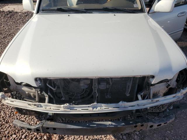 Photo 11 from auction – 2001 LEXUS LX 470 with VIN JTJHT00W913504560