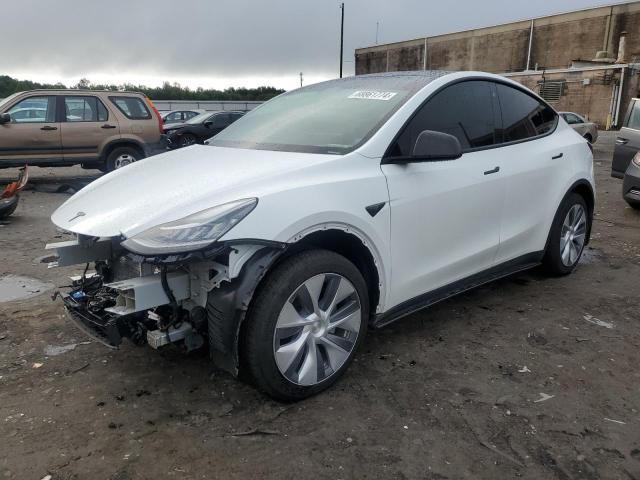 TESLA MODEL Y 2023 with VIN 7SAYGDEE0PA079529 - Photo from auction