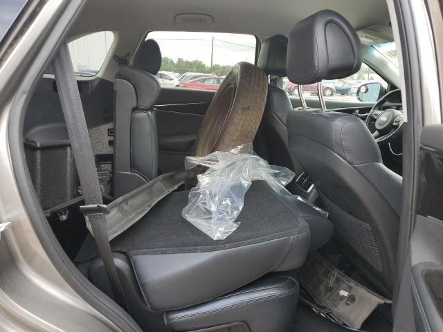 Photo 11 from auction – 2016 KIA SORENTO EX with VIN 5XYPHDA10GG145579