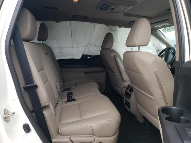Photo 11 from auction – 2017 HONDA PILOT TOUR with VIN 5FNYF5H9XHB027205