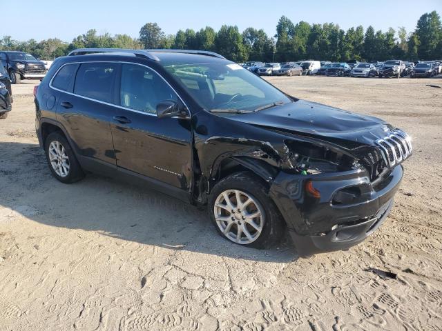 Photo 4 from auction – 2017 JEEP CHEROKEE L with VIN 1C4PJLCB8HD223305