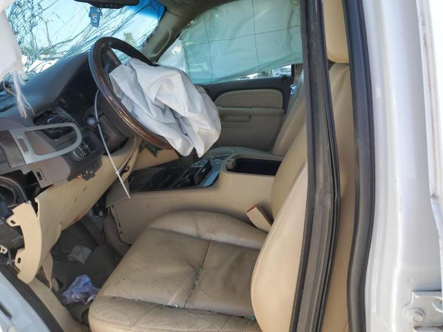Photo 7 from auction – 2010 GMC YUKON DENA with VIN 1GKUKEEF4AR289911