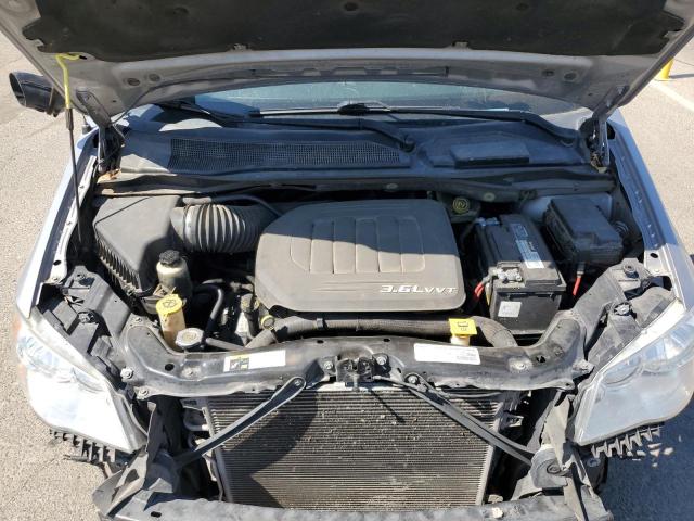 Photo 12 from auction – 2016 CHRYSLER TOWN & COU with VIN 2C4RC1BG0GR172849