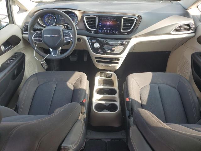 Photo 8 from auction – 2017 CHRYSLER PACIFICA T with VIN 2C4RC1DG3HR676391