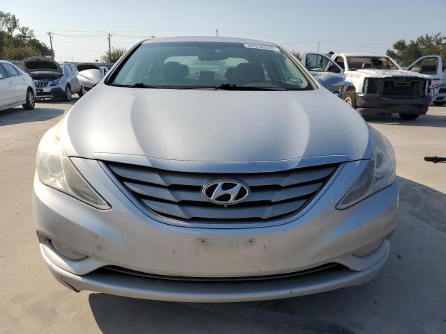 Photo 5 from auction – 2011 HYUNDAI SONATA SE with VIN 5NPEC4AC0BH171303