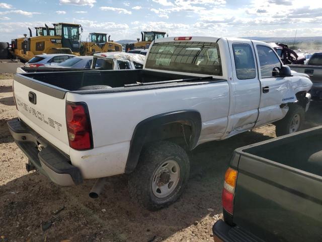 Photo 3 from auction – 2005 CHEVROLET SILVERADO with VIN 1GCHC29U35E290028
