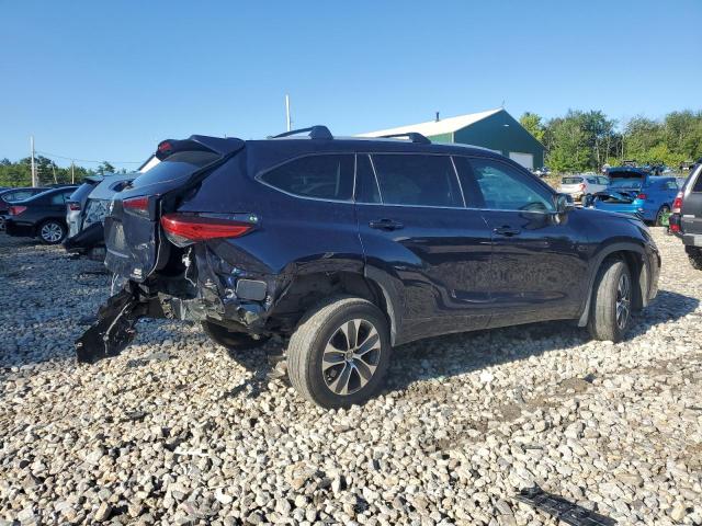 Photo 3 from auction – 2022 TOYOTA HIGHLANDER with VIN 5TDHZRBH6NS222627