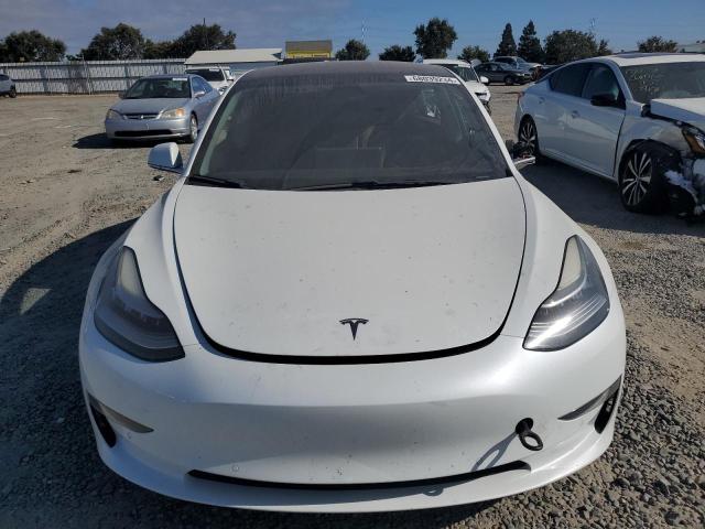 Photo 5 from auction – 2018 TESLA MODEL 3 with VIN 5YJ3E1EA4JF042115