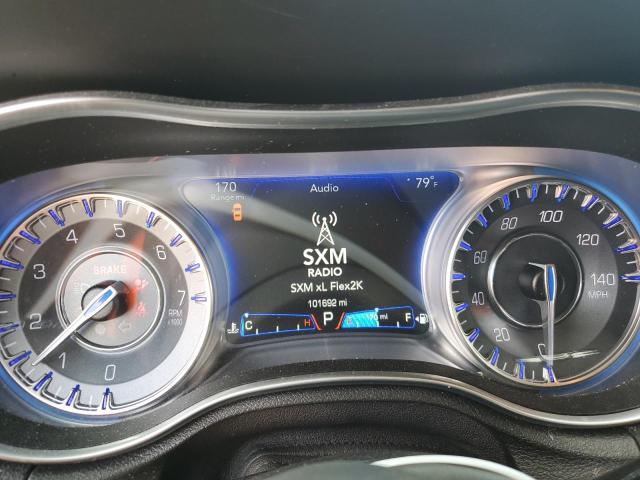 Photo 9 from auction – 2017 CHRYSLER 300 LIMITE with VIN 2C3CCARG1HH530628