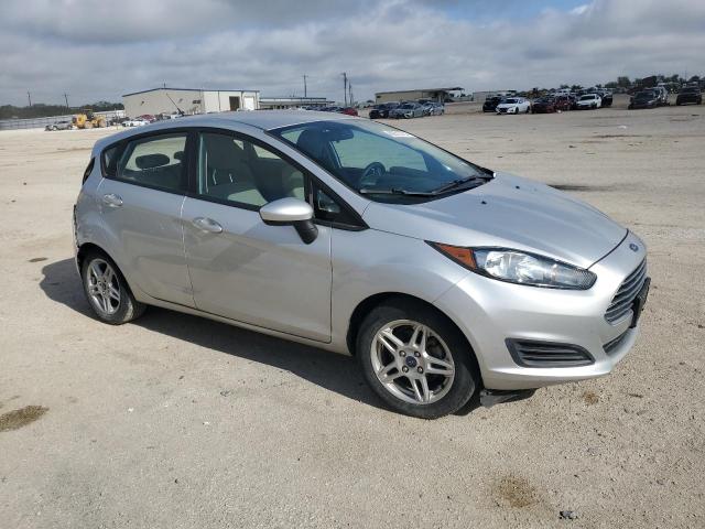 Photo 4 from auction – 2018 FORD FIESTA SE with VIN 3FADP4EJ7JM107010