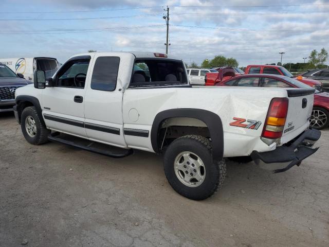 Photo 2 from auction – 2000 CHEVROLET SILVERADO with VIN 1GCEK19TXYE104996