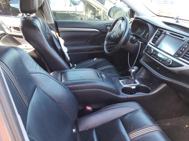 Photo 7 from auction – 2019 TOYOTA HIGHLANDER with VIN 5TDJZRFHXKS935800