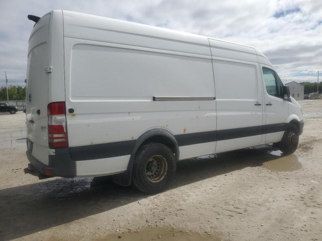 Photo 3 from auction – 2017 MERCEDES-BENZ SPRINTER 3 with VIN WD3PF1CDXHP522102
