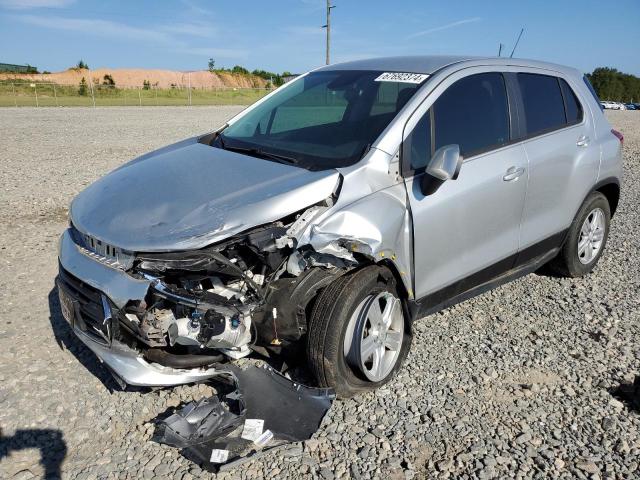 CHEVROLET TRAX LS 2020 with VIN KL7CJKSB9LB038529 - Photo from auction