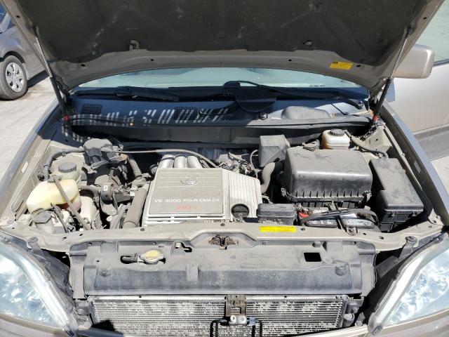 Photo 11 from auction – 2001 LEXUS RX 300 with VIN JTJHF10U010198376