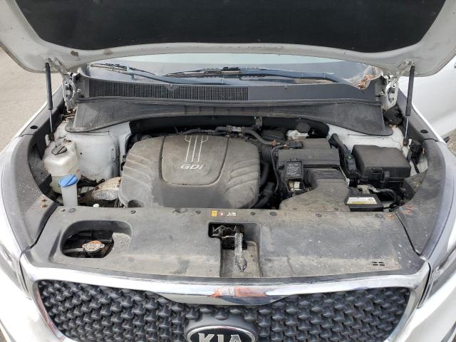 Photo 12 from auction – 2016 KIA SORENTO LX with VIN 5XYPGDA52GG091403