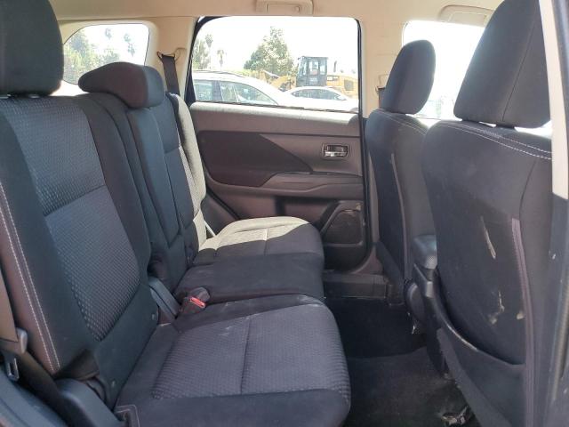 Photo 11 from auction – 2016 MITSUBISHI OUTLANDER with VIN JA4AD2A3XGZ051714