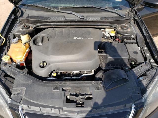 Photo 11 from auction – 2013 CHRYSLER 200 LIMITE with VIN 1C3CCBCG9DN528870