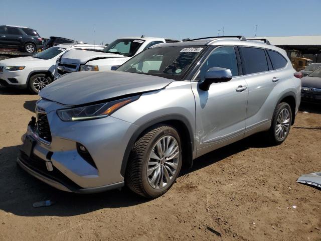 TOYOTA HIGHLANDER 2021 with VIN 5TDFZRBH6MS160961 - Photo from auction