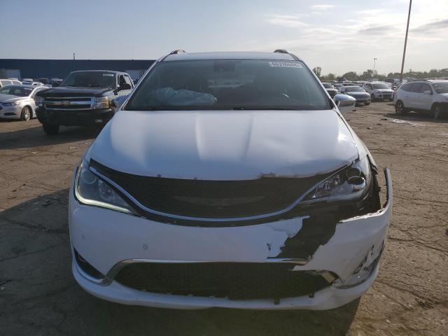 Photo 5 from auction – 2017 CHRYSLER PACIFICA L with VIN 2C4RC1GG2HR622401