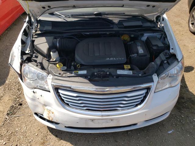 Photo 12 from auction – 2016 CHRYSLER TOWN & COU with VIN 2C4RC1JG3GR222466