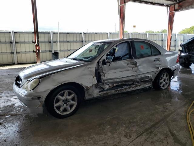 Photo 1 from auction – 2002 MERCEDES-BENZ C 320 with VIN WDBRF64JX2F296526