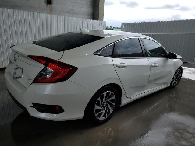 Photo 3 from auction – 2017 HONDA CIVIC EX with VIN 19XFC2F70HE067878