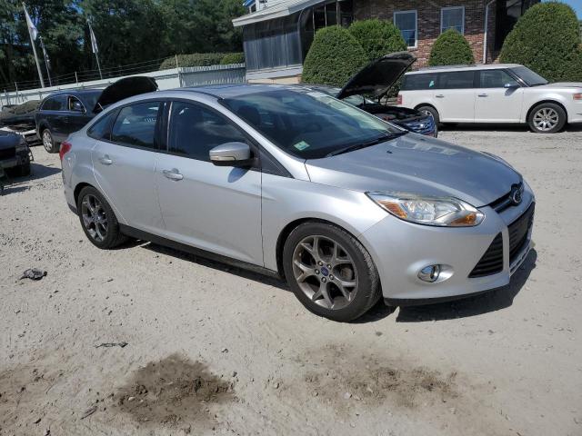 Photo 4 from auction – 2014 FORD FOCUS SE with VIN 1FADP3F23EL158786