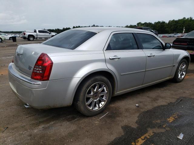Photo 3 from auction – 2006 CHRYSLER 300C with VIN 2C3KA63H76H320676