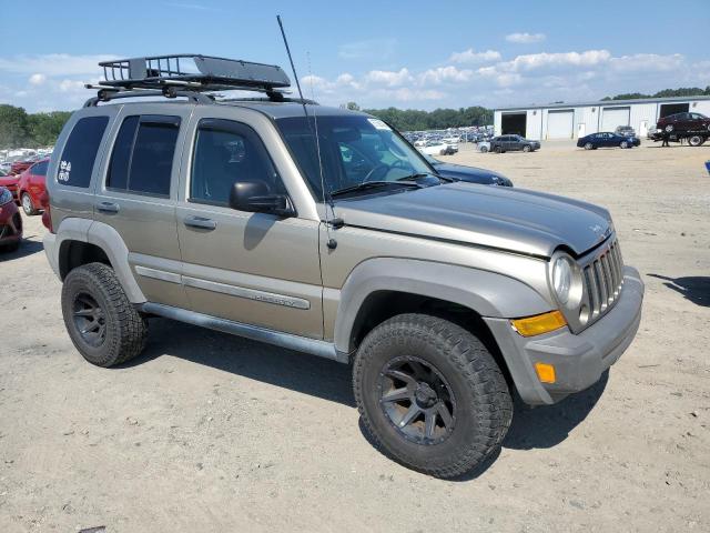 Photo 4 from auction – 2006 JEEP LIBERTY SP with VIN 1J4GL48596W213560
