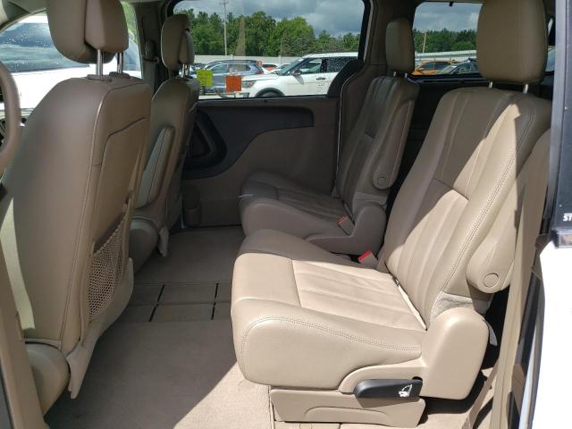Photo 11 from auction – 2013 CHRYSLER TOWN & COU with VIN 2C4RC1BG4DR816252