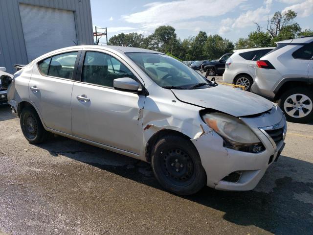 Photo 4 from auction – 2019 NISSAN VERSA S with VIN 3N1CN7AP0KL813303