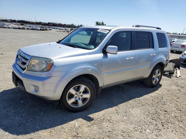HONDA PILOT EXL 2011 with VIN 5FNYF3H61BB008849 - Photo from auction