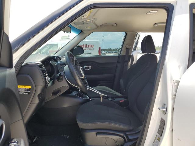 Photo 7 from auction – 2014 KIA SOUL with VIN KNDJN2A27E7036235