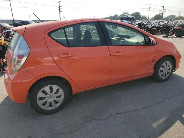 Photo 3 from auction – 2012 TOYOTA PRIUS C with VIN JTDKDTB37C1021917