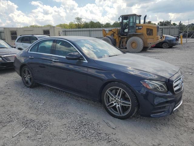 Photo 4 from auction – 2017 MERCEDES-BENZ E 300 with VIN WDDZF4JB6HA280970