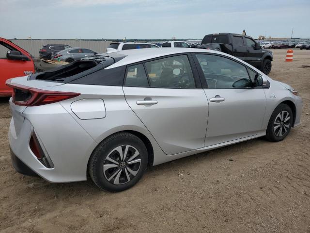 Photo 3 from auction – 2017 TOYOTA PRIUS PRIM with VIN JTDKARFP2H3008271