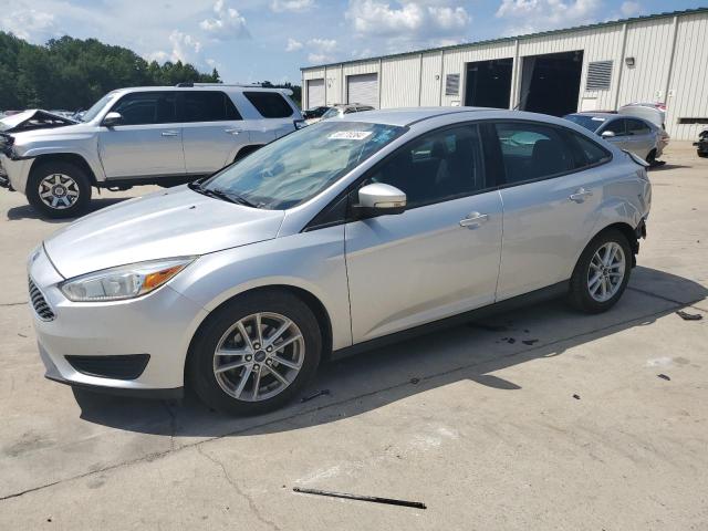 FORD FOCUS SE 2017 с VIN 1FADP3F26HL201604 - Снимка от търг