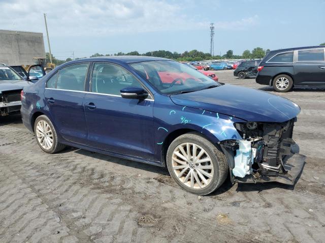 Photo 4 from auction – 2012 VOLKSWAGEN JETTA SEL with VIN 3VWLP7AJ4CM427222